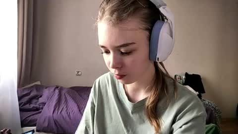 Linet online show from 04.19.26