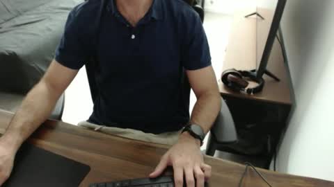 latexdave84 online show from 10.23.25