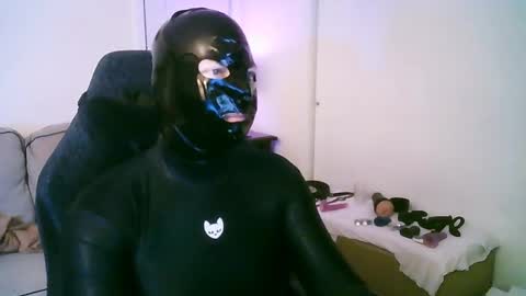 latexminheadroom online show from 05.26.26