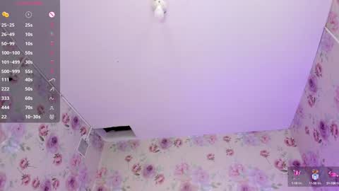 Snapshot of latin_ashley_ chatting on 01.24.25 Valeria online show from 01.24.25