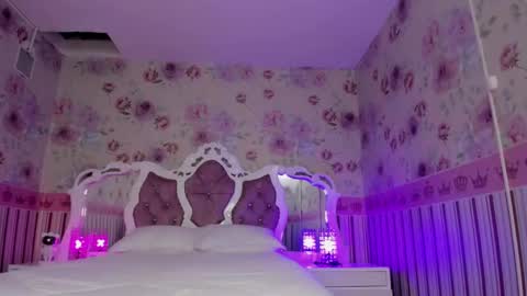 Snapshot of latin_ashley_ chatting on 02.16.25 Valeria online show from 02.16.25