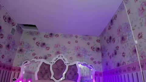 Snapshot of latin_ashley_ chatting on 02.23.25 Valeria online show from 02.23.25