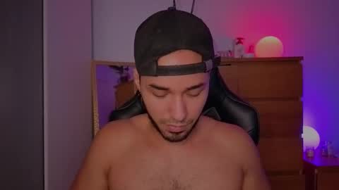  Free OF online show from 10.22.25