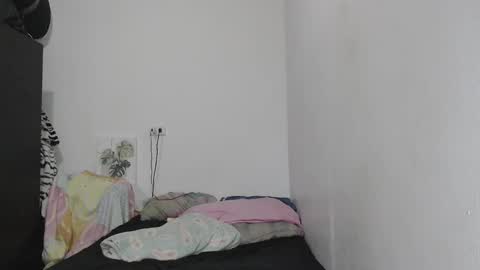 Snapshot of latin_meg chatting on 12.06.24 M E G A N online show from 12.06.24