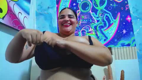 latina_bigboos12 online show from 10.19.25
