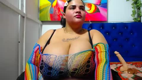 latina_bigboos12 online show from 04.11.26