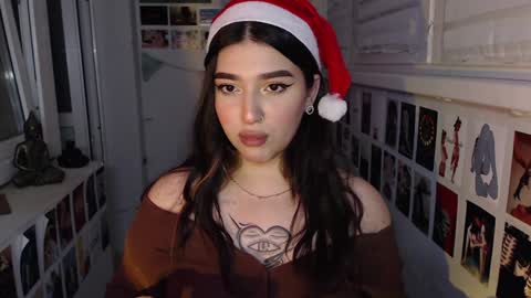 miiiiiiaaaa online show from 12.16.24