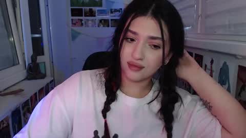 miiiiiiaaaa online show from 02.13.25