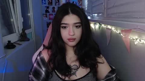 miiiiiiaaaa online show from 02.25.25