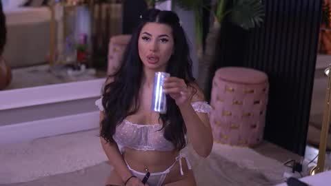 Latina online show from 03.23.26