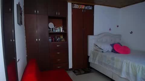 LORENA online show from 11.25.25