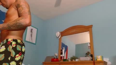 Snapshot of latinfyre chatting on 10.07.25 Chris online show from 10.07.25