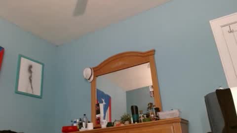 Snapshot of latinfyre chatting on 10.11.25 Chris online show from 10.11.25