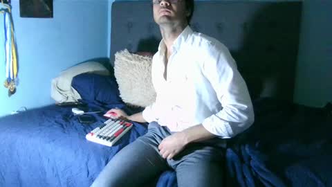 latinincognito online show from 02.05.25