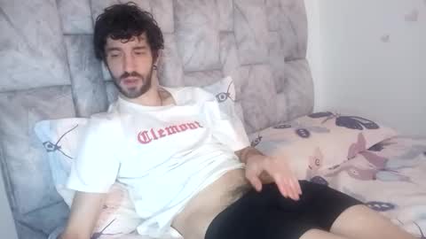 latinlustandfrenchkiss online show from 05.21.26