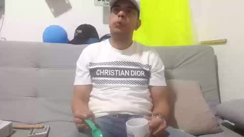 latinmartin254 online show from 10.26.25