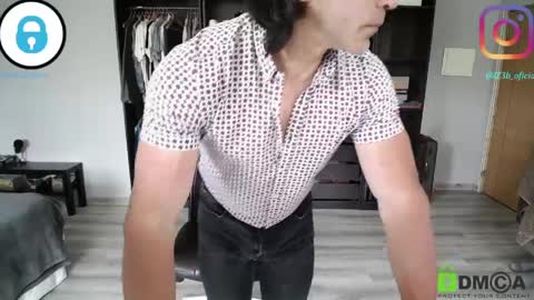 Snapshot of latino23bom chatting on 04.06.26 sam online show from 04.06.26