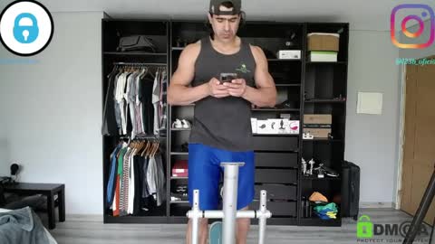 Snapshot of latino23bom chatting on 04.07.26 sam online show from 04.07.26