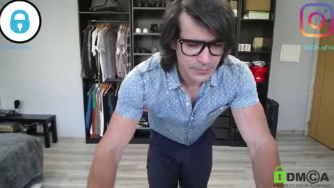 Snapshot of latino23bom chatting on 04.09.26 sam online show from 04.09.26