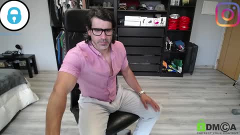 Snapshot of latino23bom chatting on 04.13.26 sam online show from 04.13.26