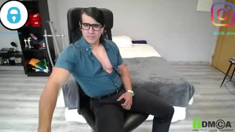 Snapshot of latino23bom chatting on 04.14.26 sam online show from 04.14.26