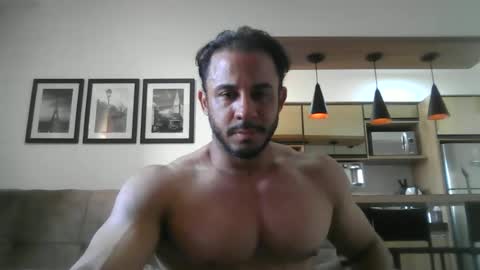 Snapshot of latino_rodri chatting on 06.15.26 latino_rodri online show from 06.15.26