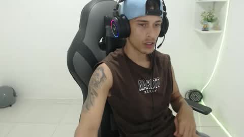 latinoalpha73 online show from 02.28.26