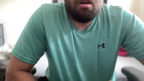 call me papi -- follow my twitter latinoc30 online show from 12.23.24