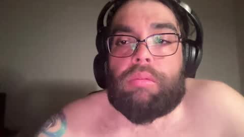 call me papi -- follow my twitter latinoc30 online show from 02.15.25