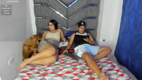 Snapshot of latinos_couples chatting on 08.08.26 James and Sara online show from 08.08.26