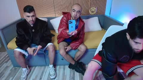 LATINOS GAY online show from 04.02.26