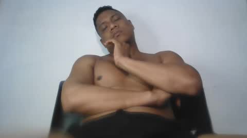 latinrayf online show from 10.23.25