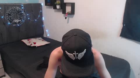 Snapshot of latins_boys_20 chatting on 12.10.24 NICK online show from 12.10.24