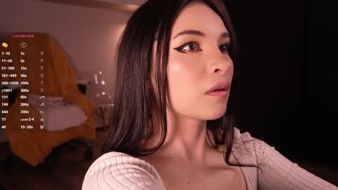 IG 1lau  1 X 1lau  1 online show from 05.18.26