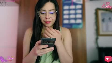 laujgray online show from 03.23.26