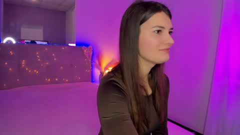 Laura online show from 04.03.26