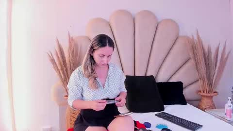   online show from 10.17.25