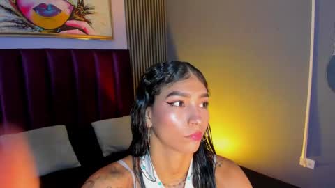 Laura online show from 04.21.26