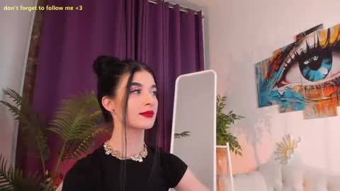 Laura online show from 06.11.26