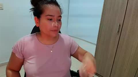 laura online show from 12.19.25