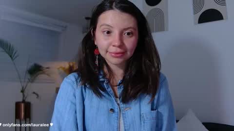 Laura Lee. online show from 01.16.26