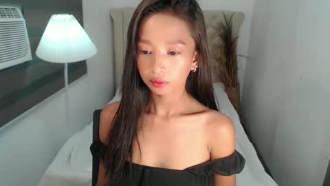 Laura leighxx online show from 03.12.25