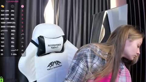 Laura online show from 02.19.26