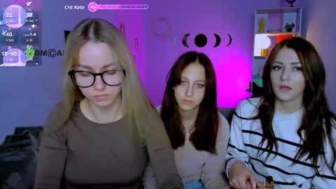 laura_queen_ online show from 09.29.25