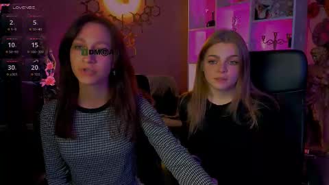 laura_queen_ online show from 10.12.25