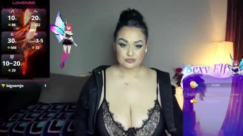 Snapshot of laura_sinner chatting on 03.01.25 Laura online show from 03.01.25