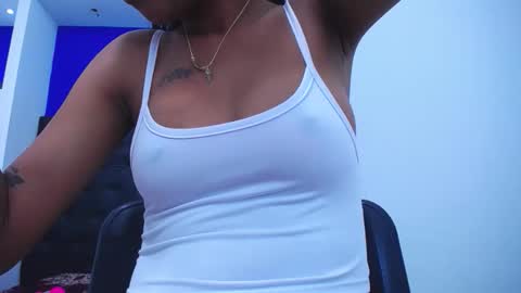 lauramossart online show from 11.10.25