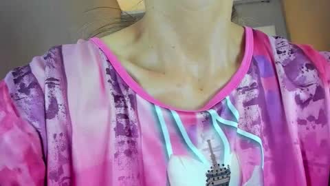 Laura Sofia online show from 02.06.26