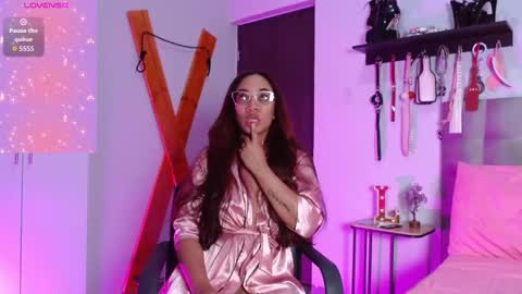 Laura online show from 11.01.25