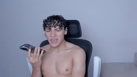 Laureent online show from 11.24.25